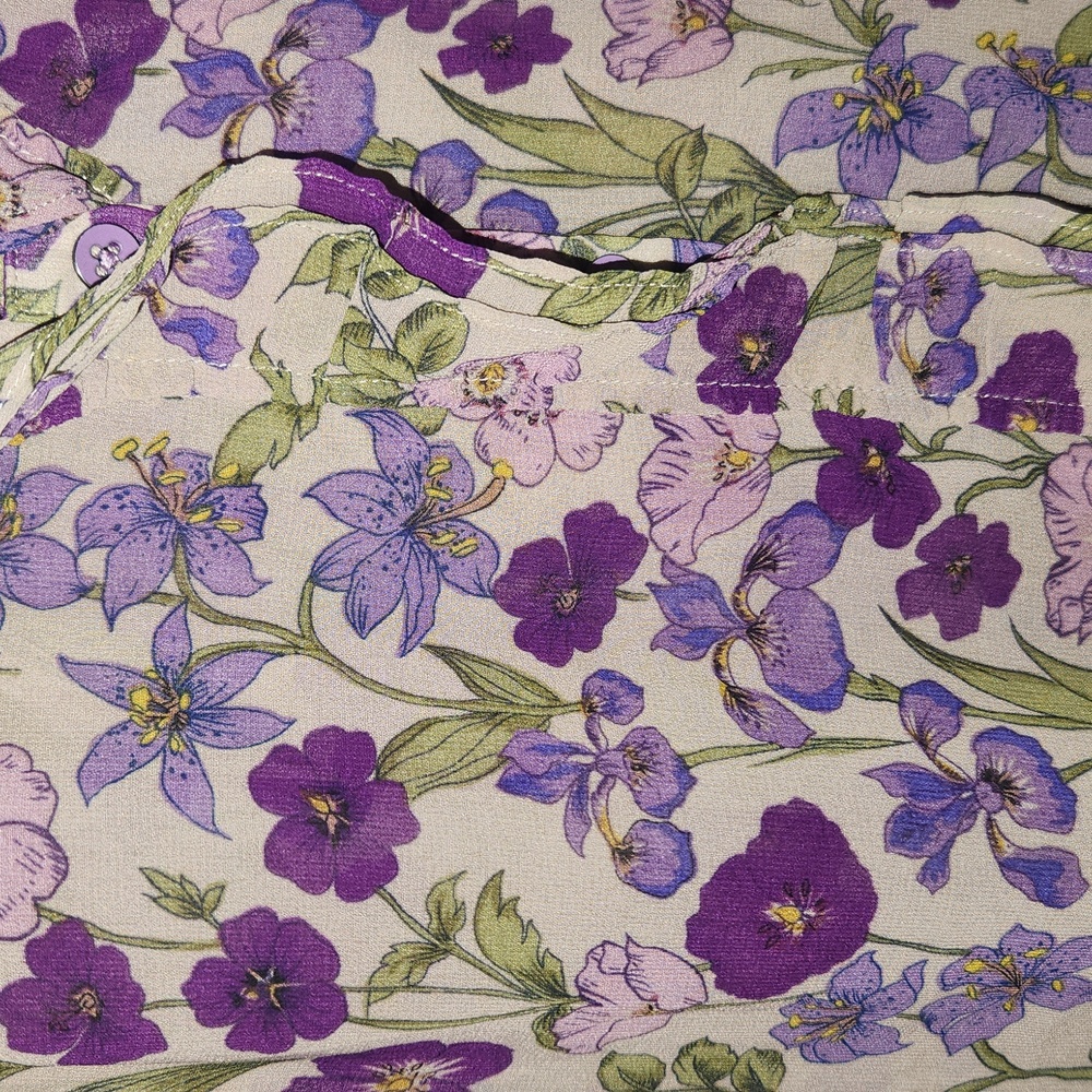 Cabi Flowery Purple Sleeveless Blouse - Picture 2 of 6